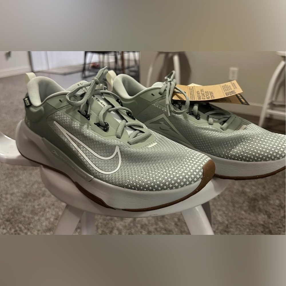 BRAND NEW Nike Juniper Trail 2 Men’s Size 12